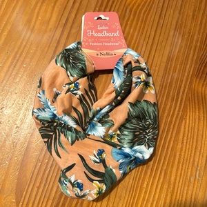 Nollia fashion headwear. Made in China.